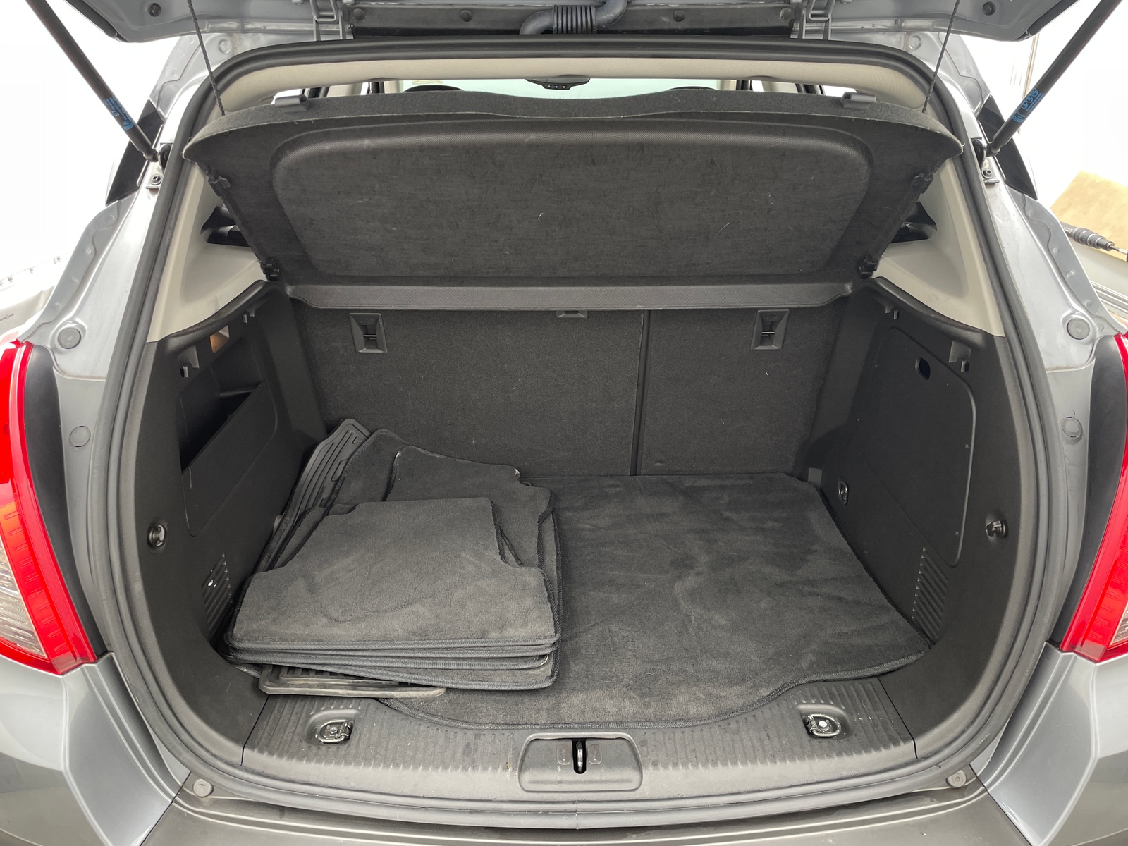 Thumbnail: 2014 Buick Encore - 6