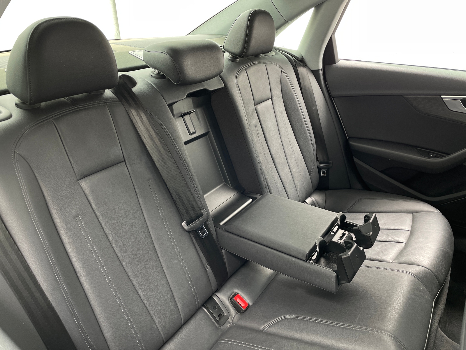 Thumbnail: 2019 Audi A4 - 5