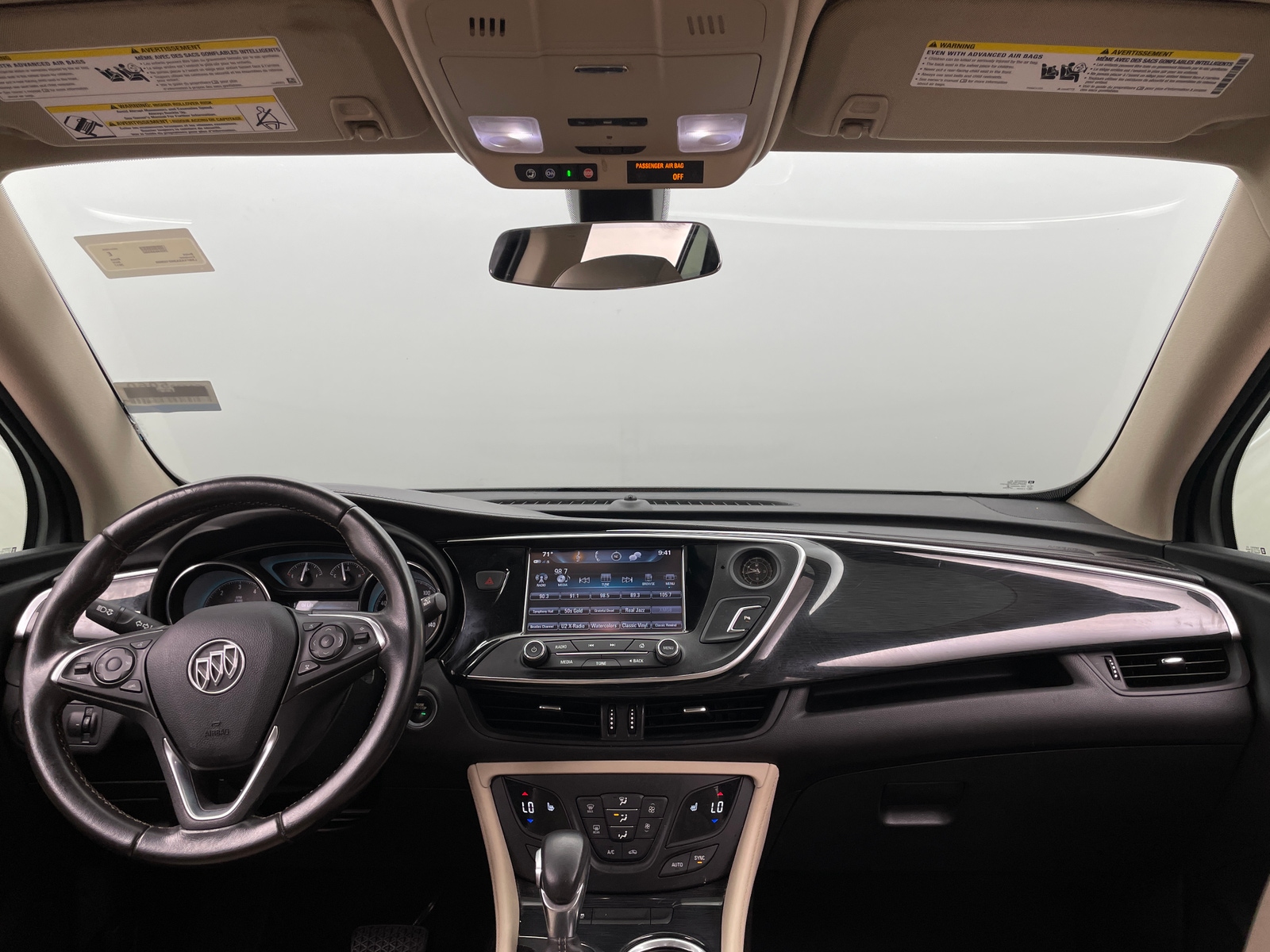 Thumbnail: 2017 Buick Envision - 3