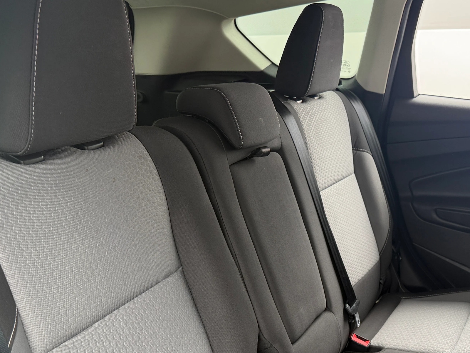 Thumbnail: 2019 Ford Escape - 6