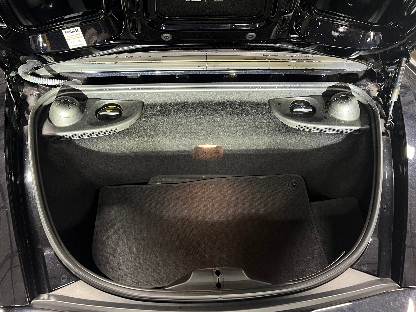 Thumbnail: 2017 Porsche 718 Boxster - 5