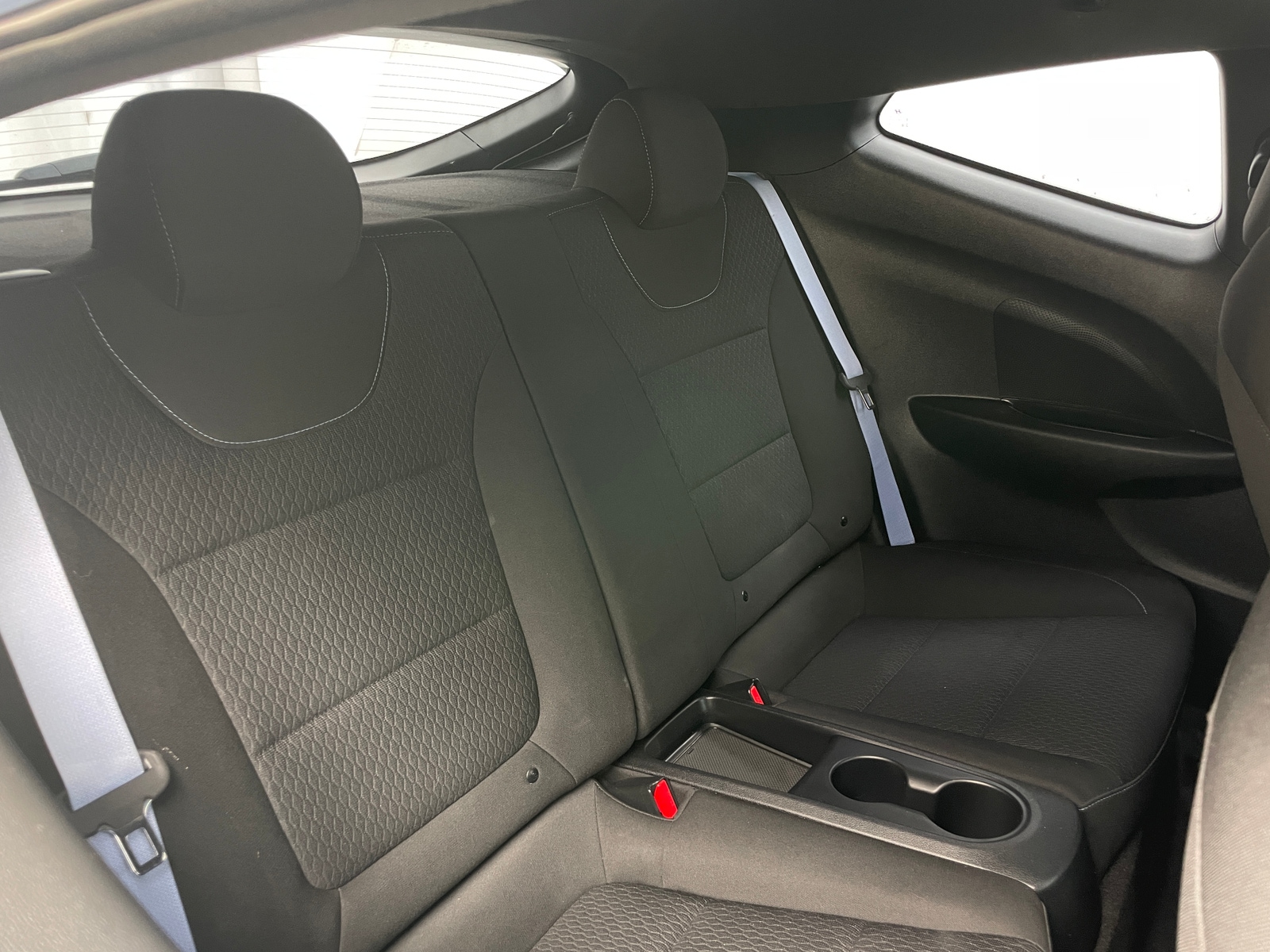 Thumbnail: 2019 Hyundai Veloster - 6