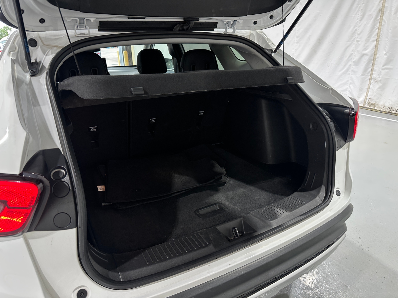 Thumbnail: 2025 Chevrolet Trax - 7