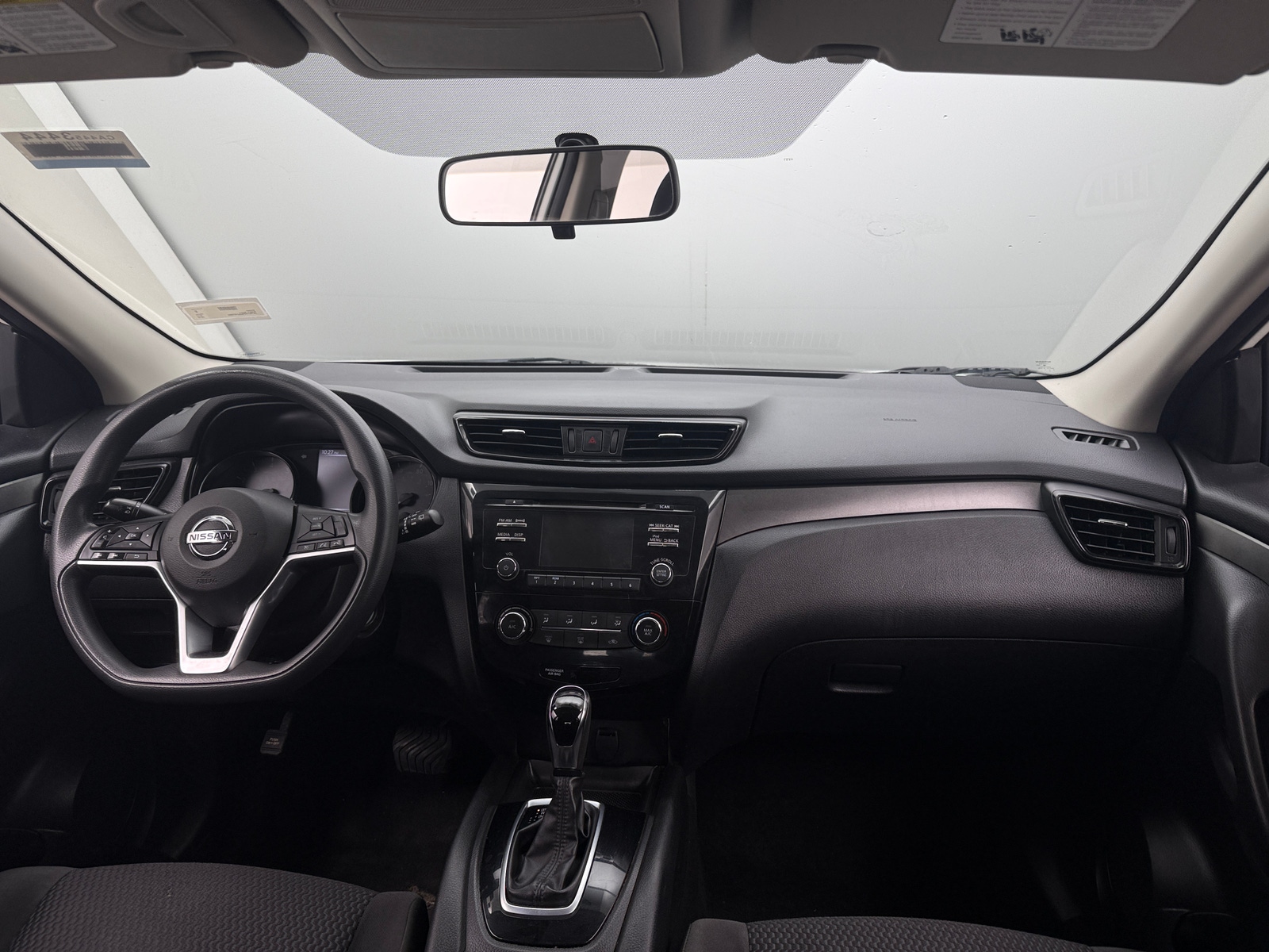 Thumbnail: 2018 Nissan Rogue Sport - 3