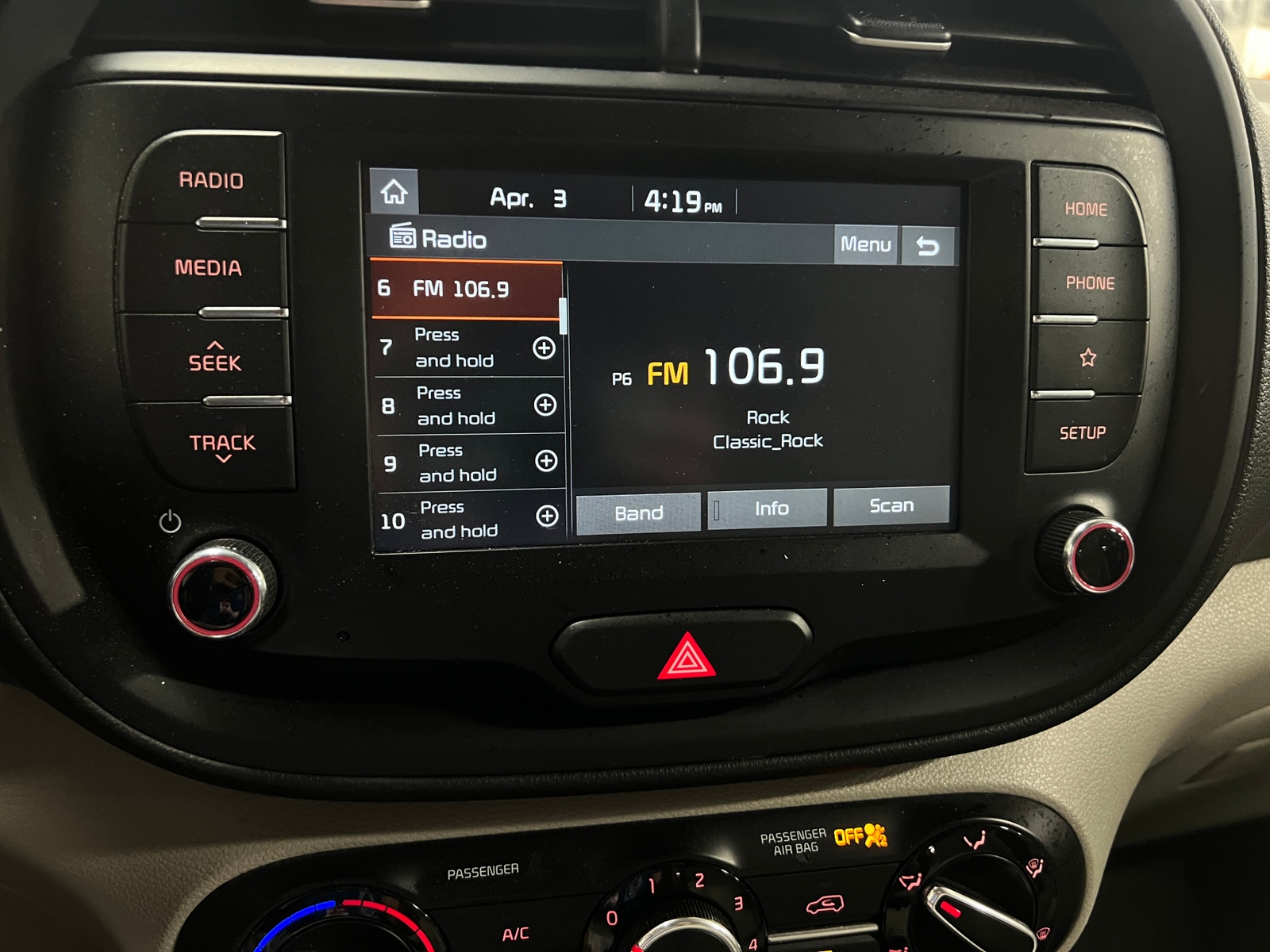 Thumbnail: 2021 Kia Soul - 4