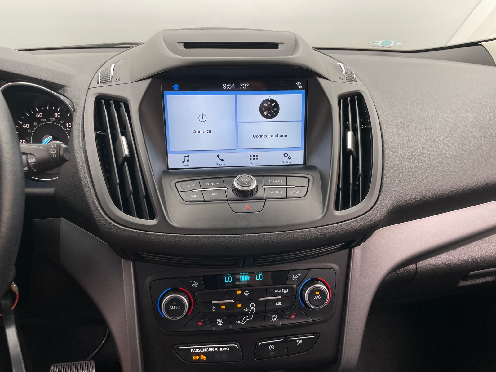 Thumbnail: 2018 Ford Escape - 3