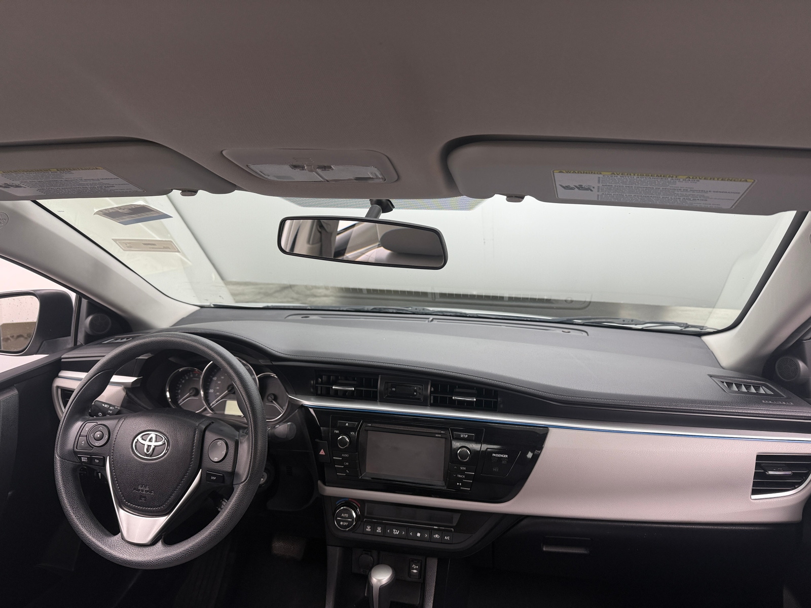 Thumbnail: 2015 Toyota Corolla - 3