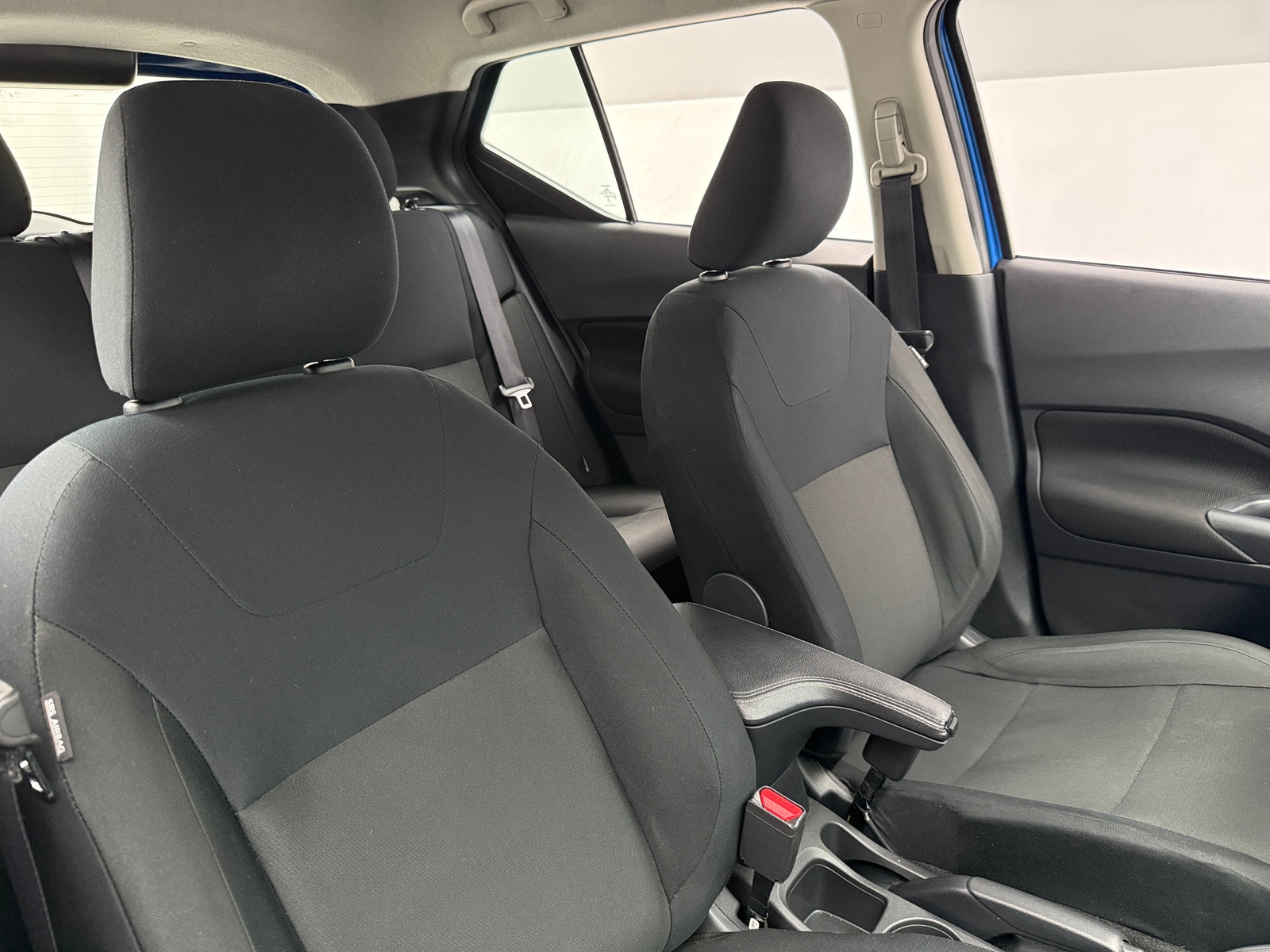 Thumbnail: 2024 Nissan Kicks - 2