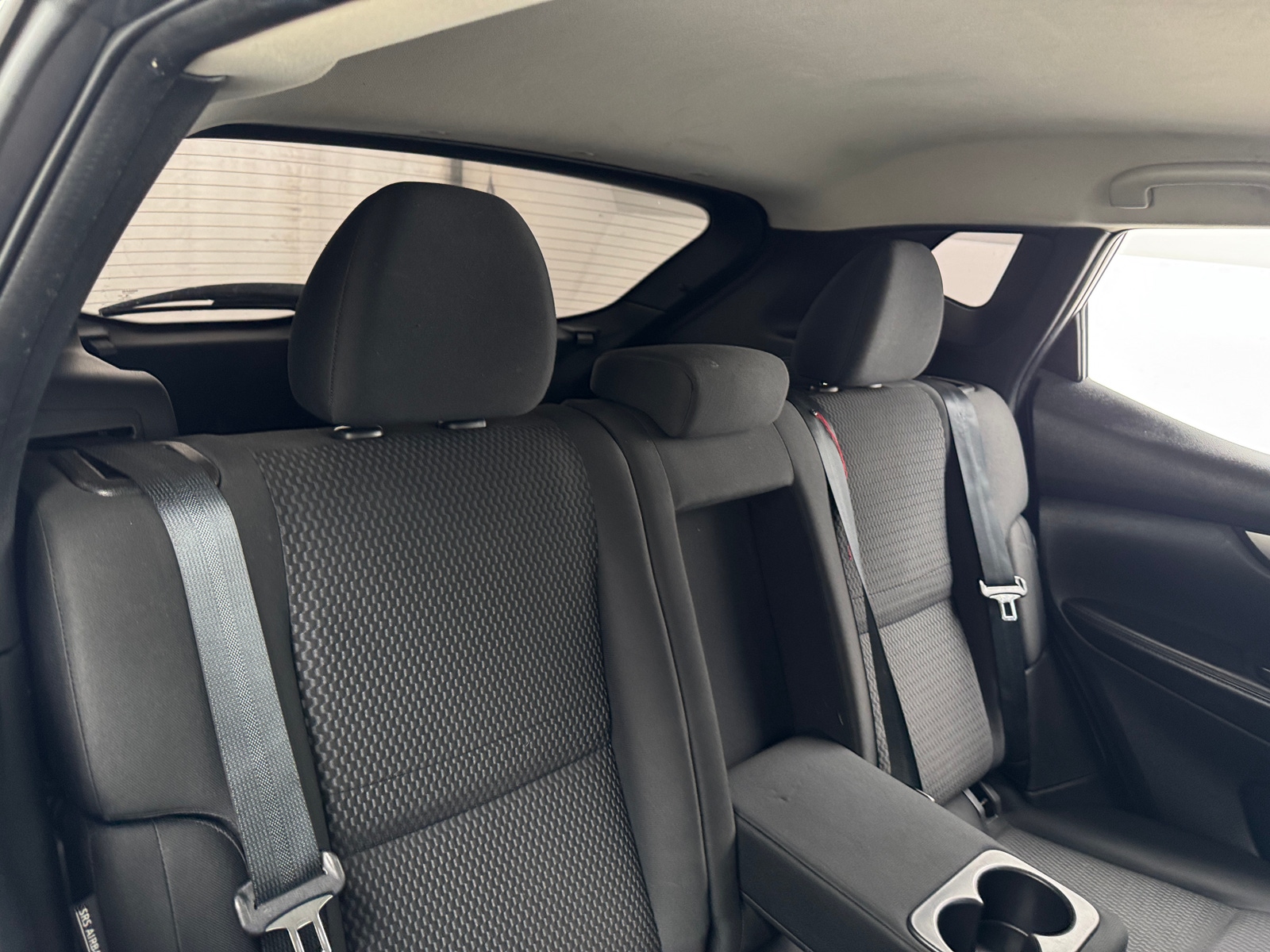 Thumbnail: 2022 Nissan Rogue Sport - 6