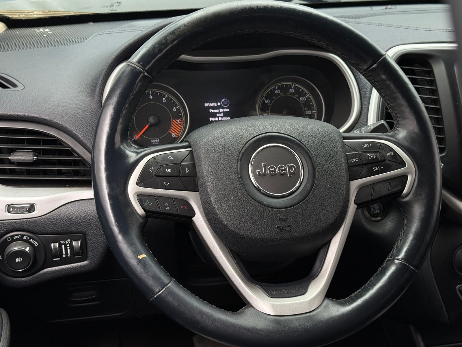 Thumbnail: 2015 Jeep Cherokee - 4