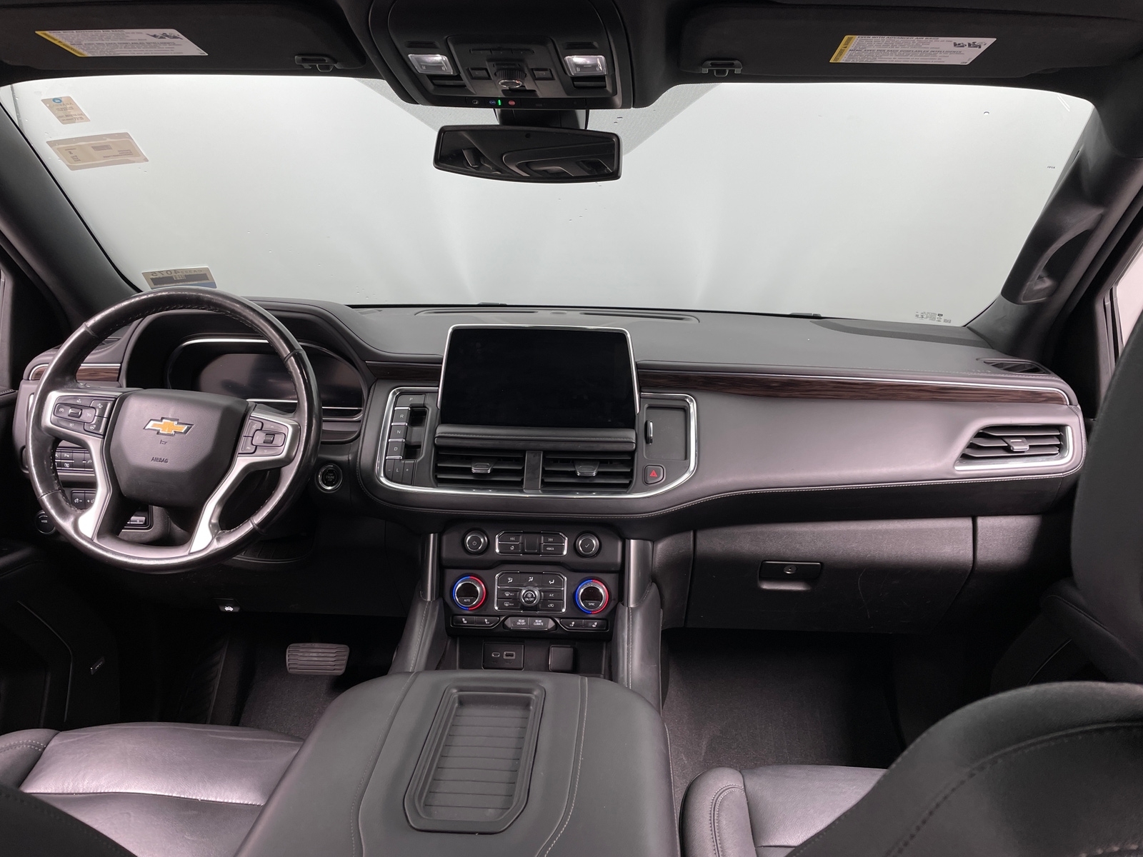 Thumbnail: 2022 Chevrolet Suburban - 2