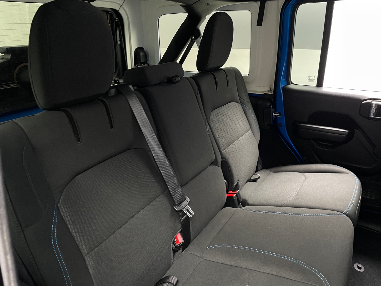 Thumbnail: 2021 Jeep Wrangler - 6