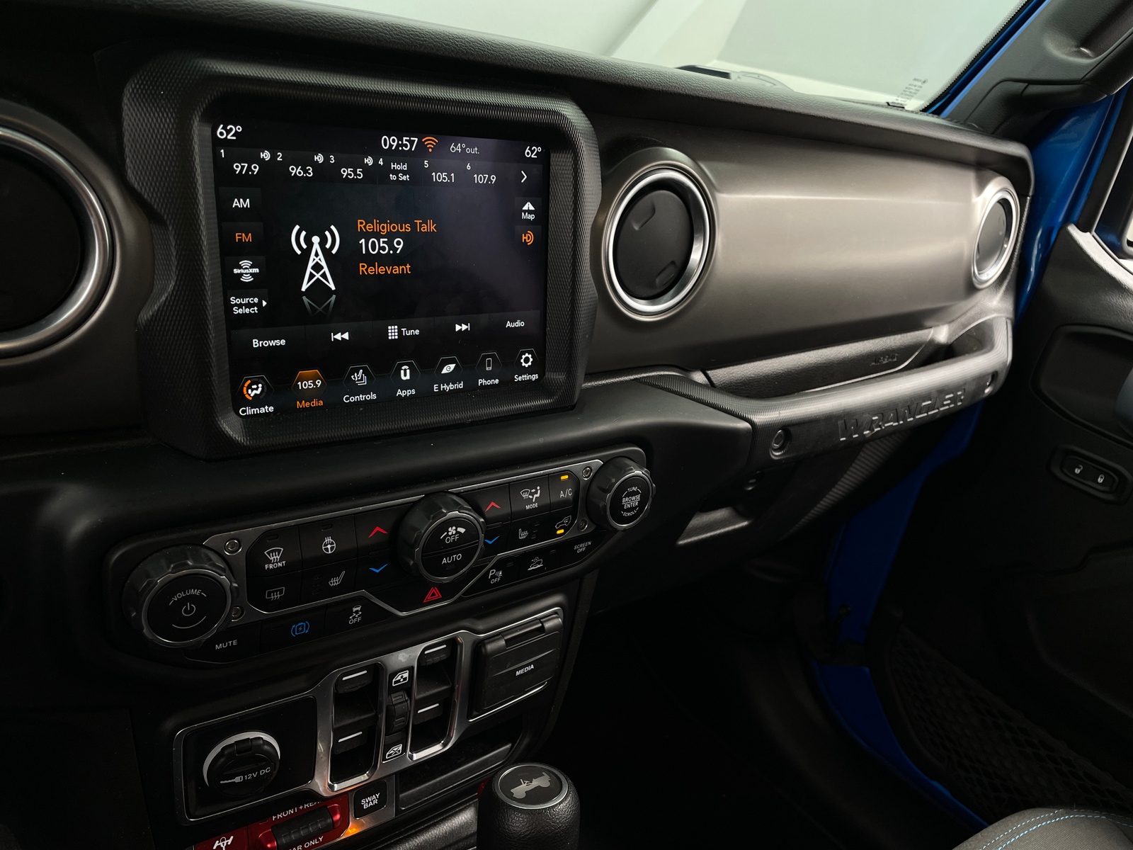 Thumbnail: 2021 Jeep Wrangler - 4