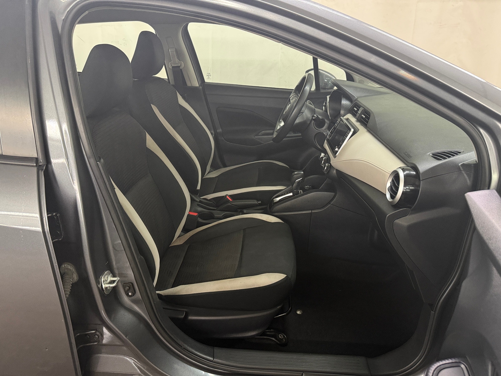 Thumbnail: 2021 Nissan Versa - 2