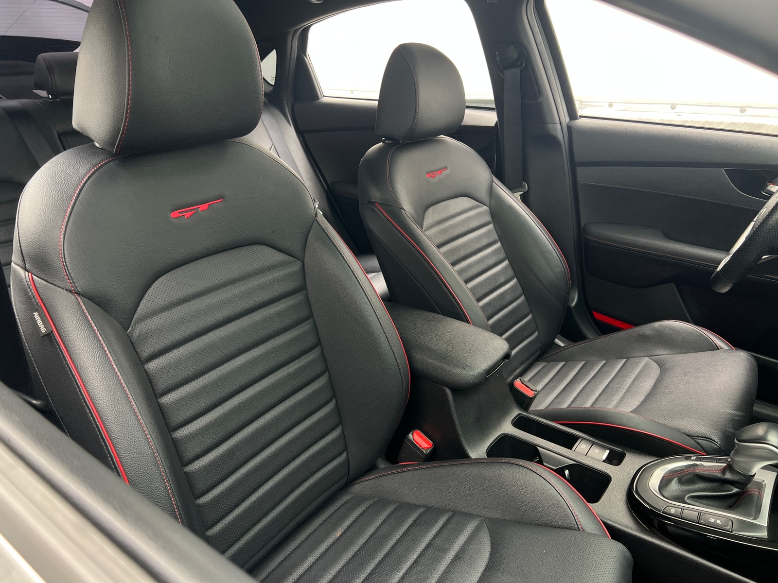 Thumbnail: 2023 Kia Forte - 2