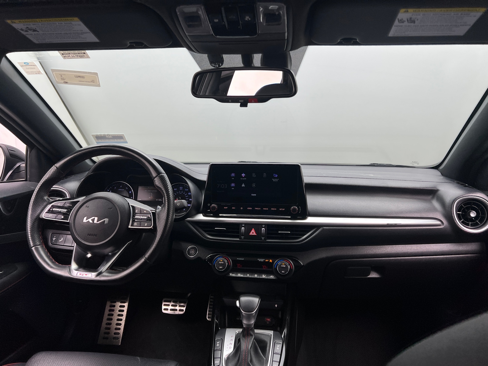 Thumbnail: 2023 Kia Forte - 3