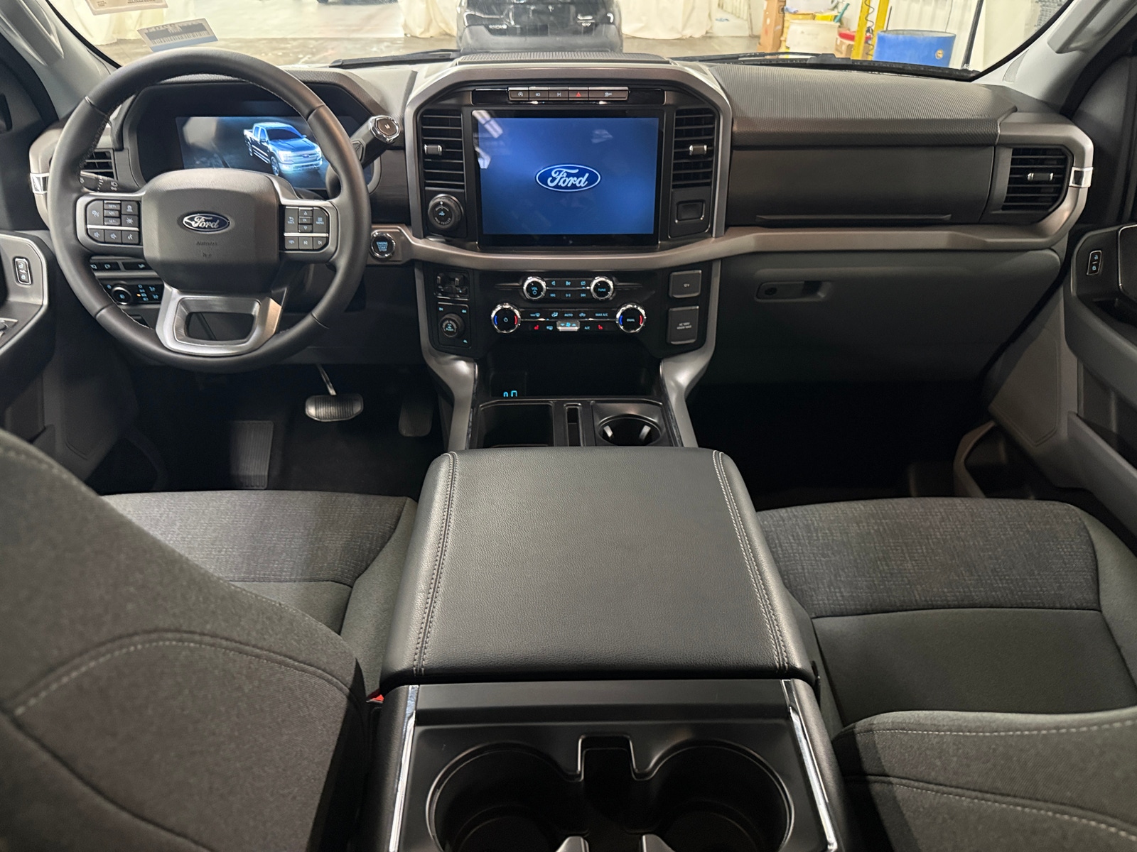 Thumbnail: 2024 Ford Econoline - 3