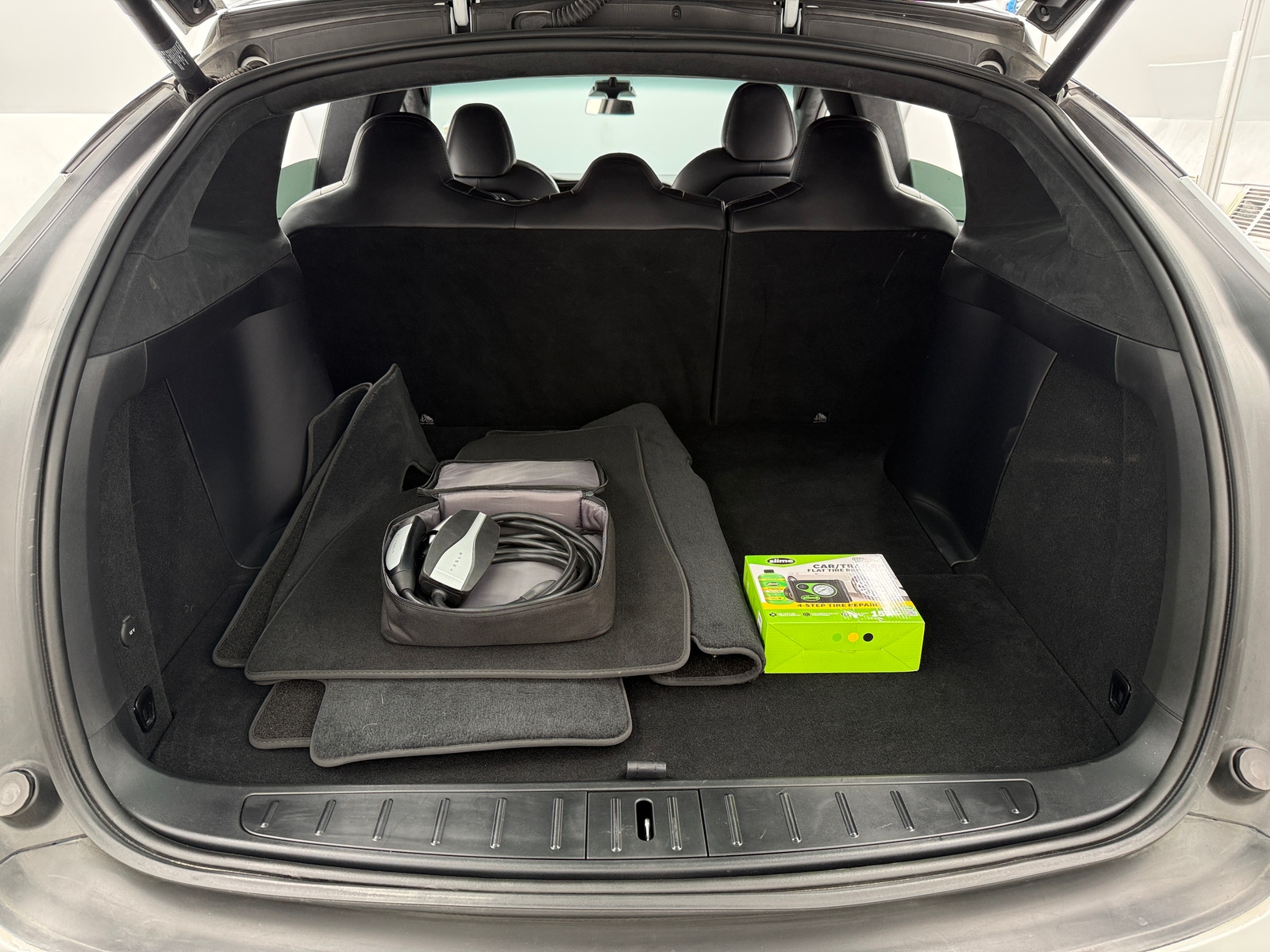 Thumbnail: 2020 Tesla Model X - 6