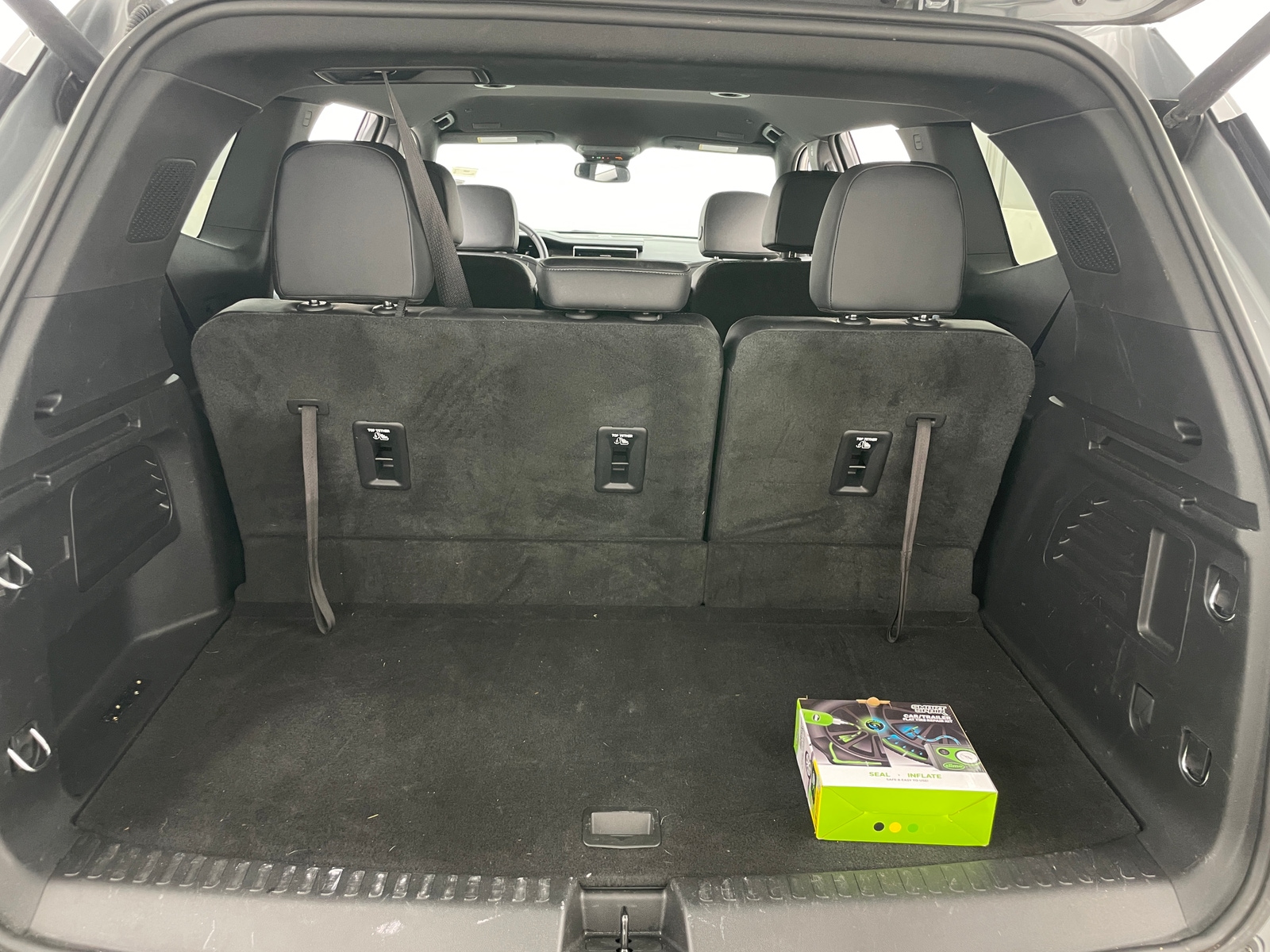 Thumbnail: 2024 GMC Acadia - 6