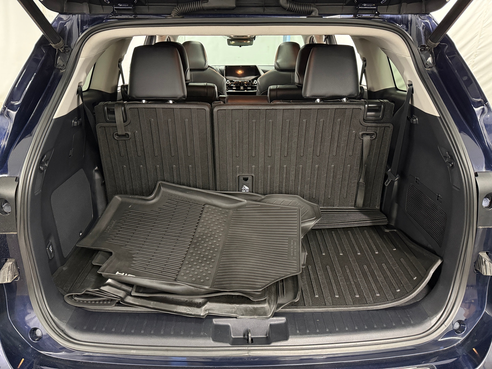 Thumbnail: 2020 Toyota Highlander - 6