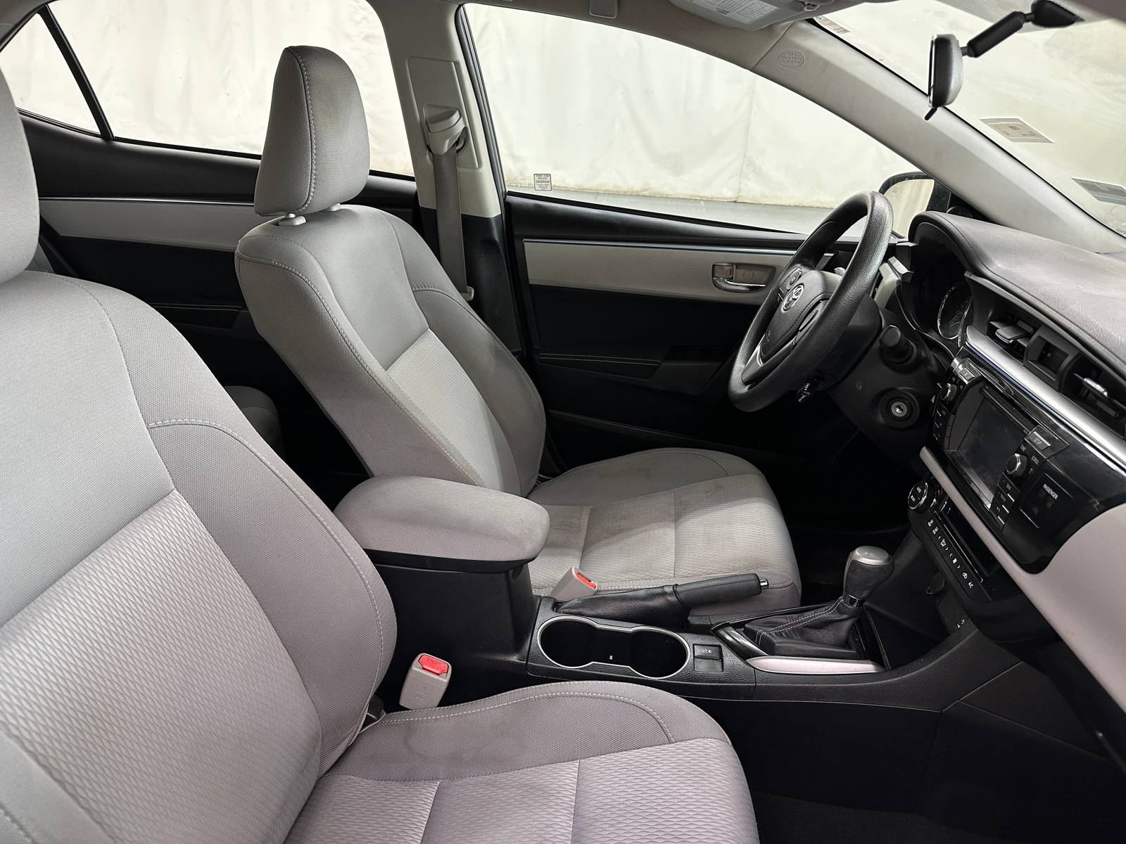 Thumbnail: 2015 Toyota Corolla - 2