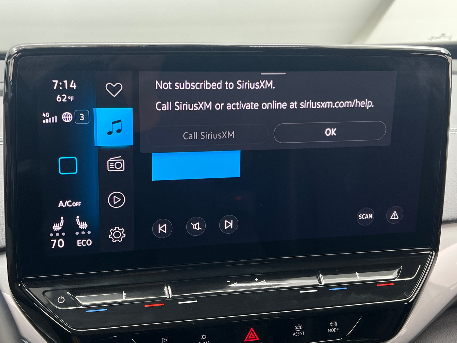 Thumbnail: 2023 Volkswagen ID.4 - 3