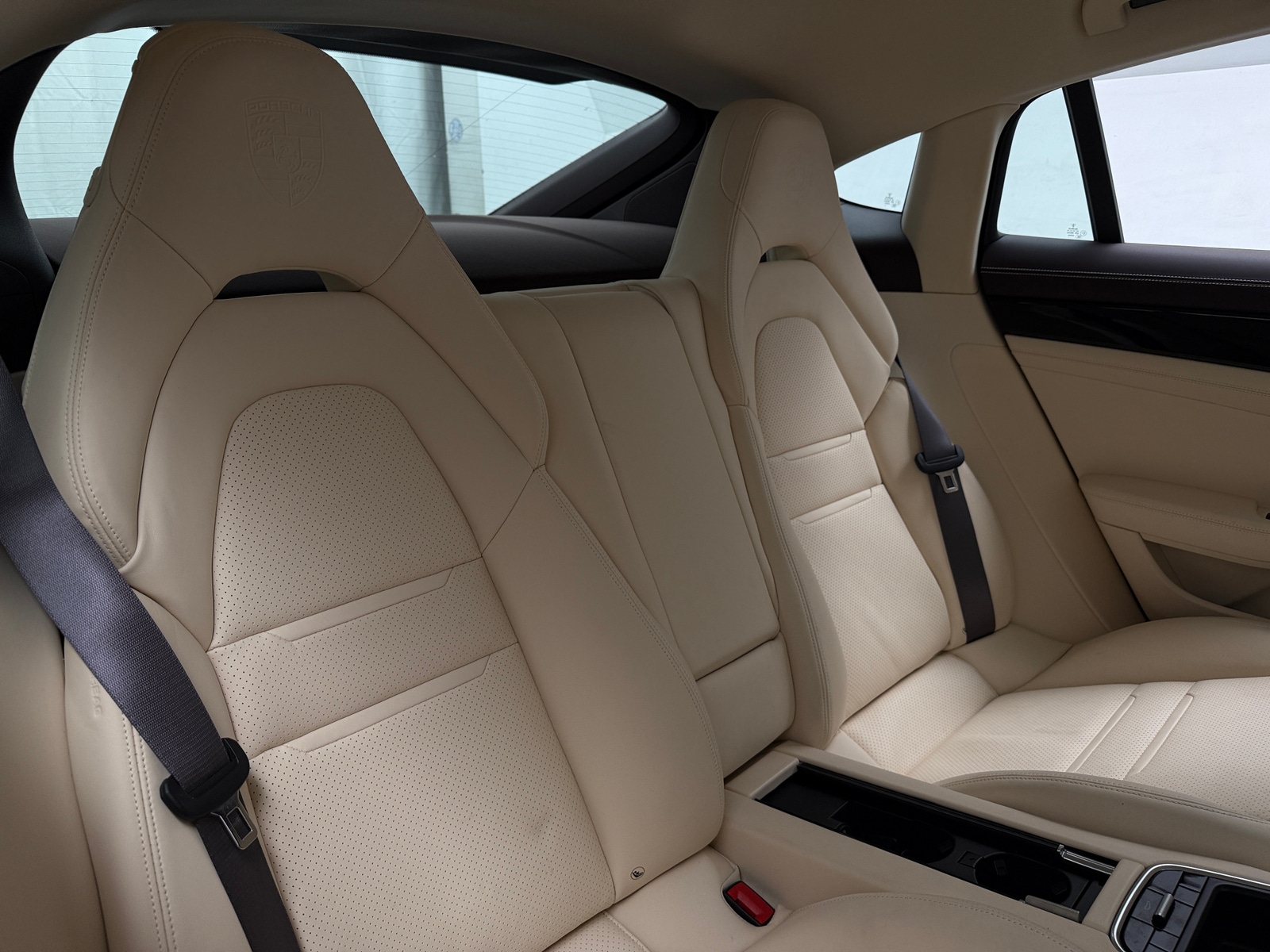 Thumbnail: 2018 Porsche Panamera - 5