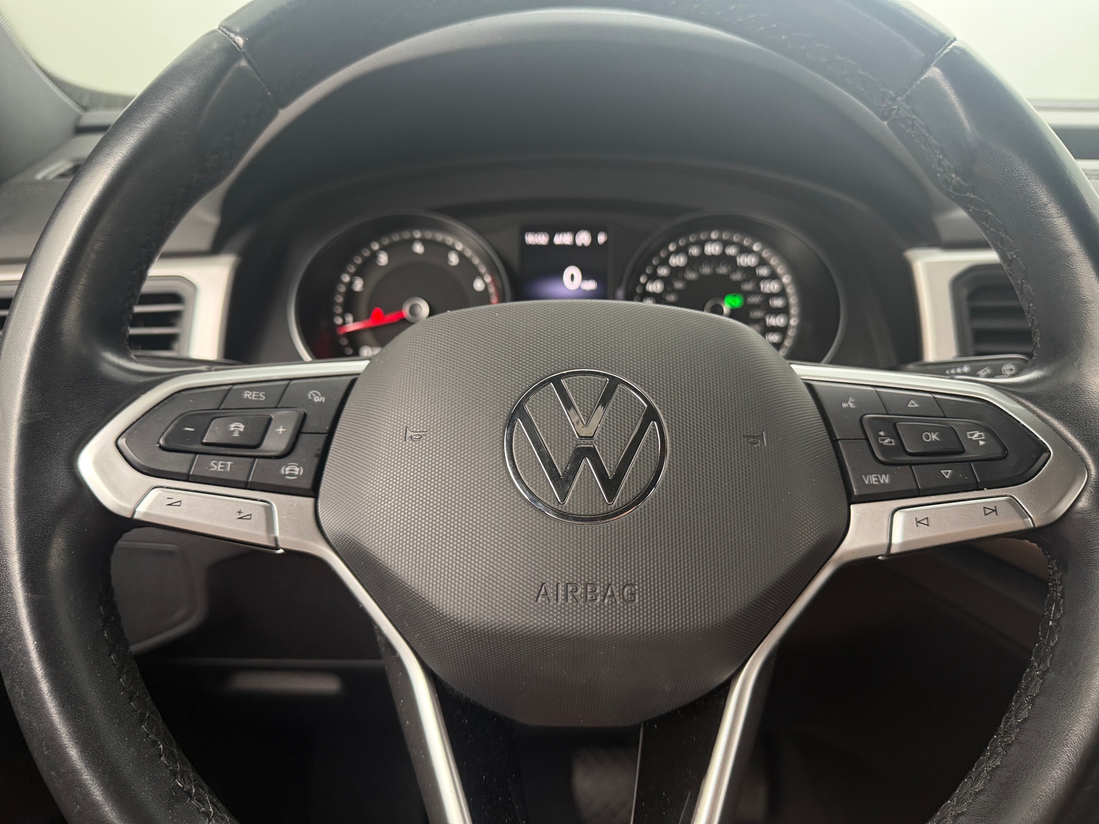 Thumbnail: 2020 Volkswagen Atlas - 4