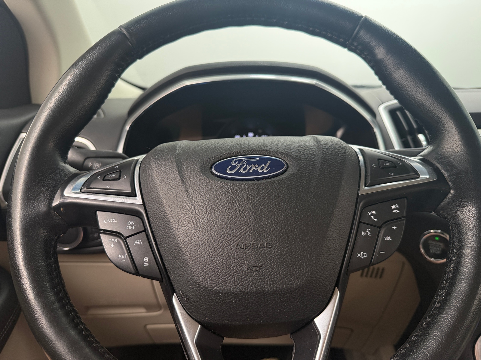 Thumbnail: 2020 Ford Edge - 4