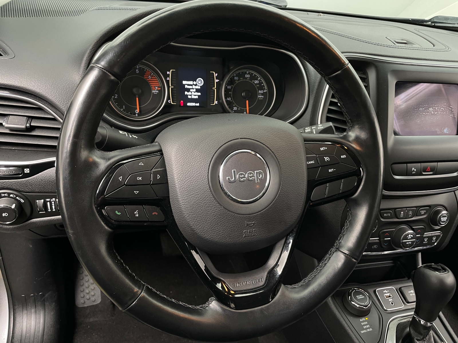 Thumbnail: 2020 Jeep Cherokee - 5