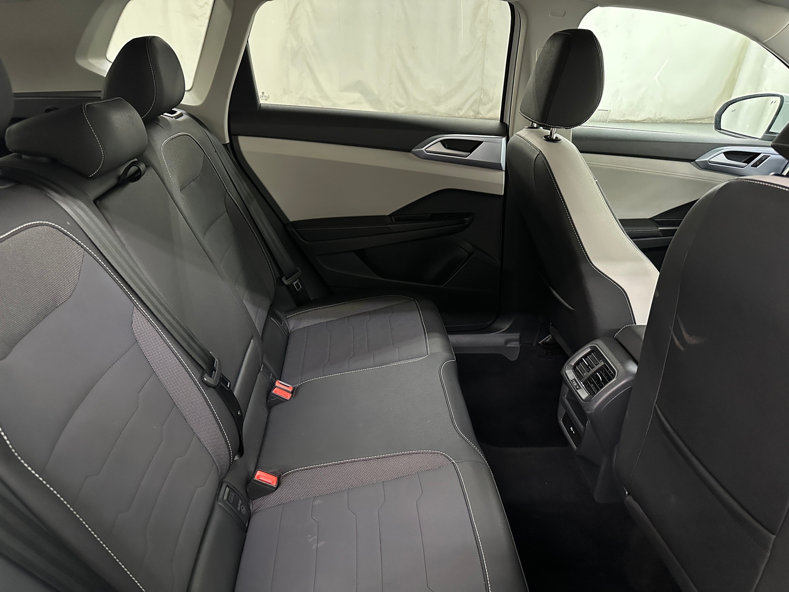 Thumbnail: 2025 Volkswagen Taos - 5