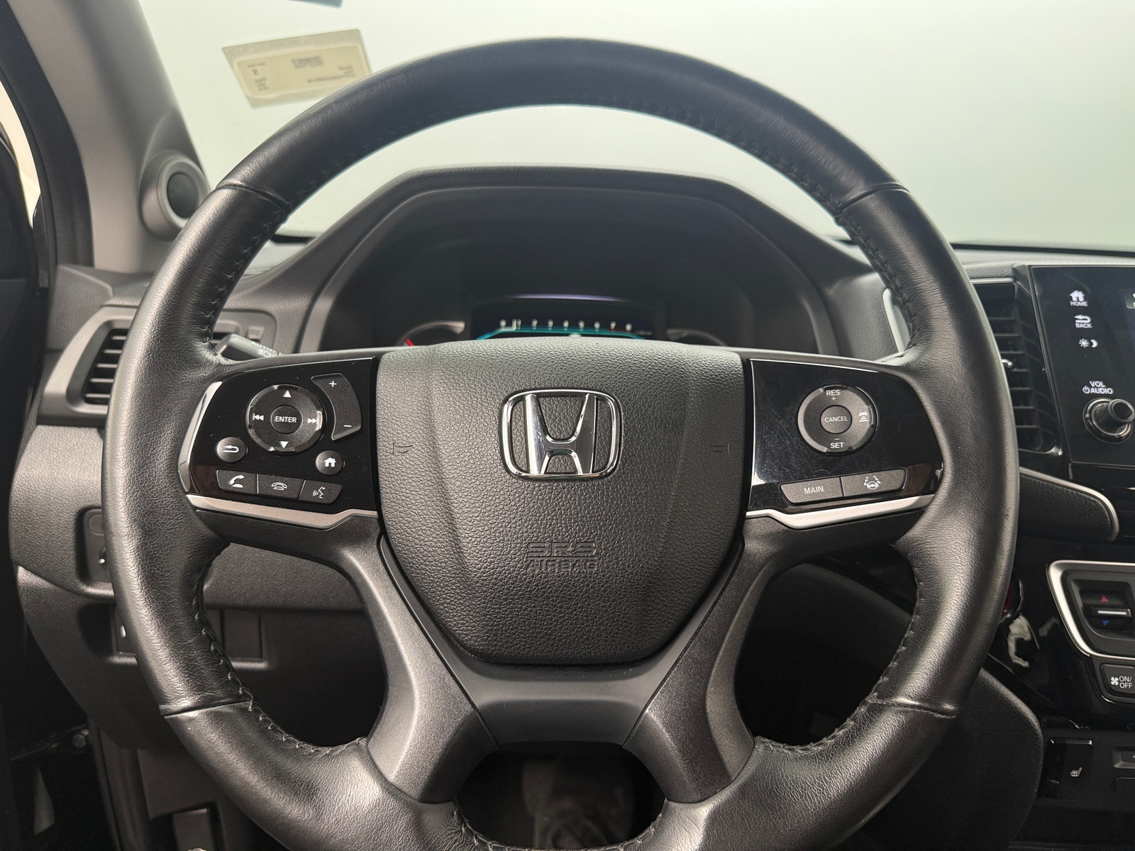 Thumbnail: 2019 Honda Pilot - 4