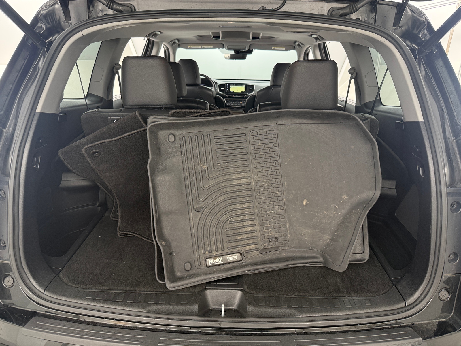 Thumbnail: 2019 Honda Pilot - 6