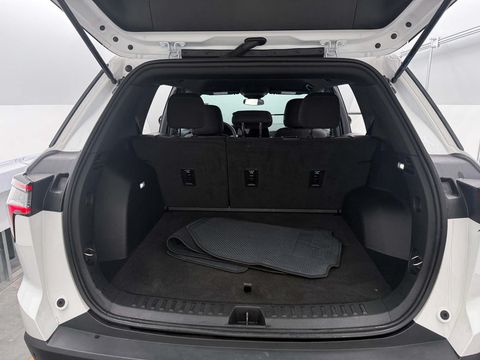 Thumbnail: 2025 Chevrolet Equinox - 7