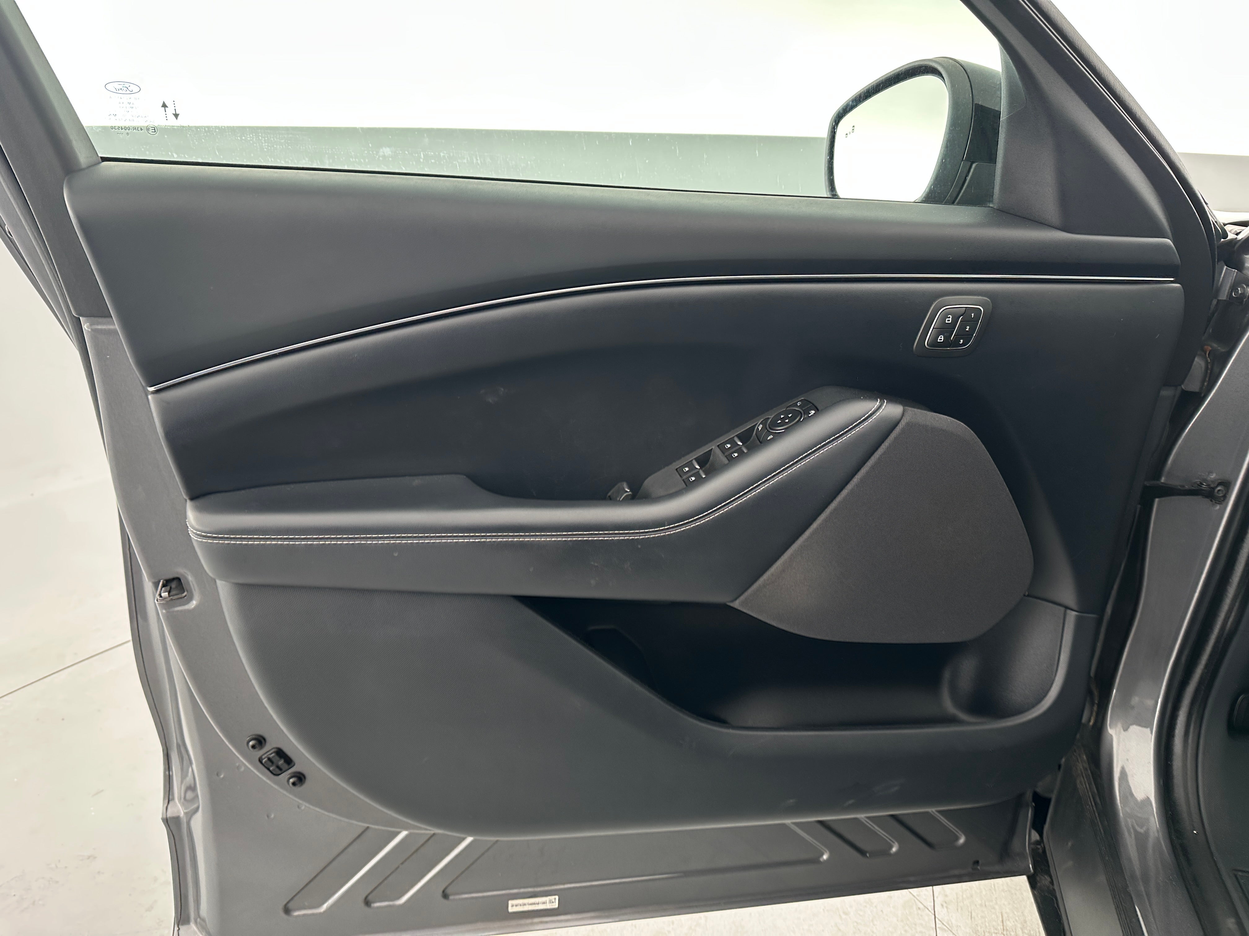 2021 Ford Mustang Mach-E California Route 1 RWD - Photo 3