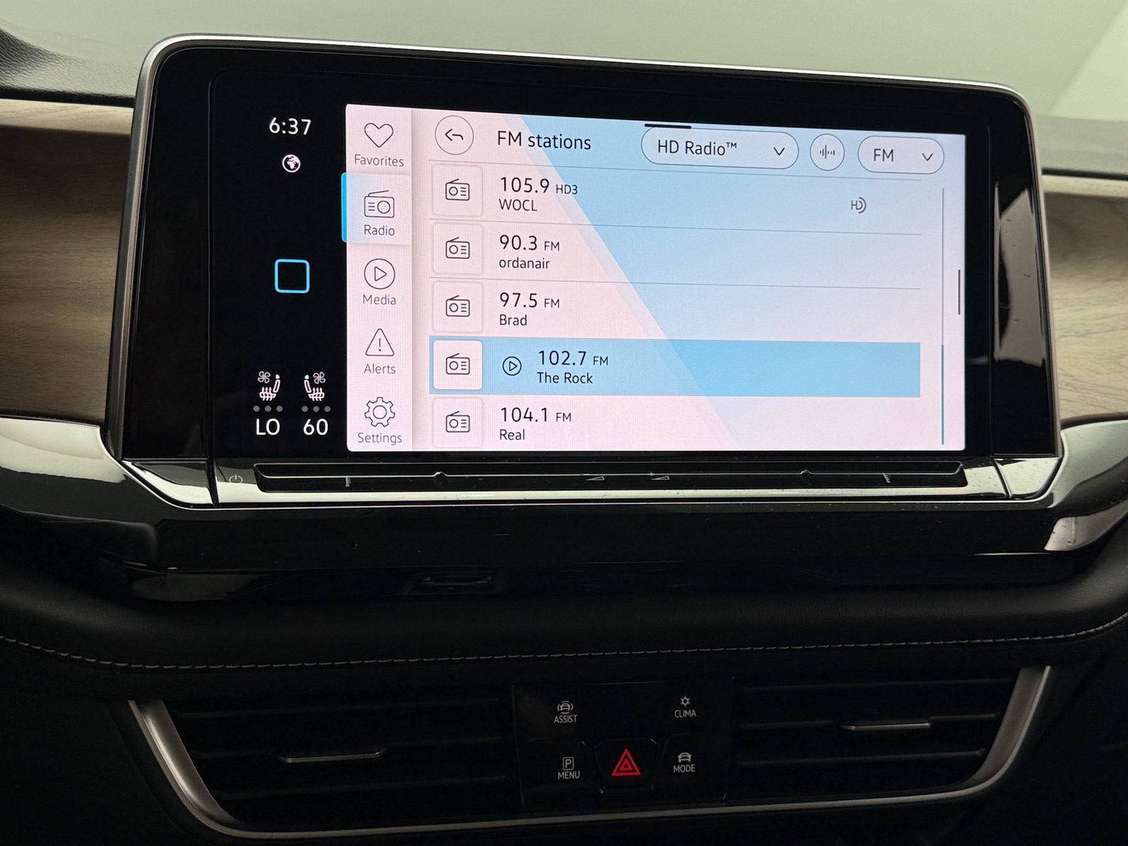 Thumbnail: 2025 Volkswagen Atlas - 4