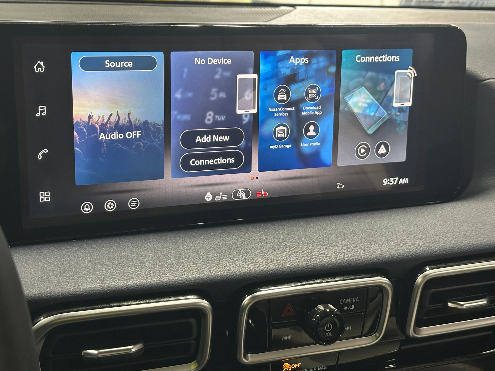 Thumbnail: 2026 Nissan Sentra - 3