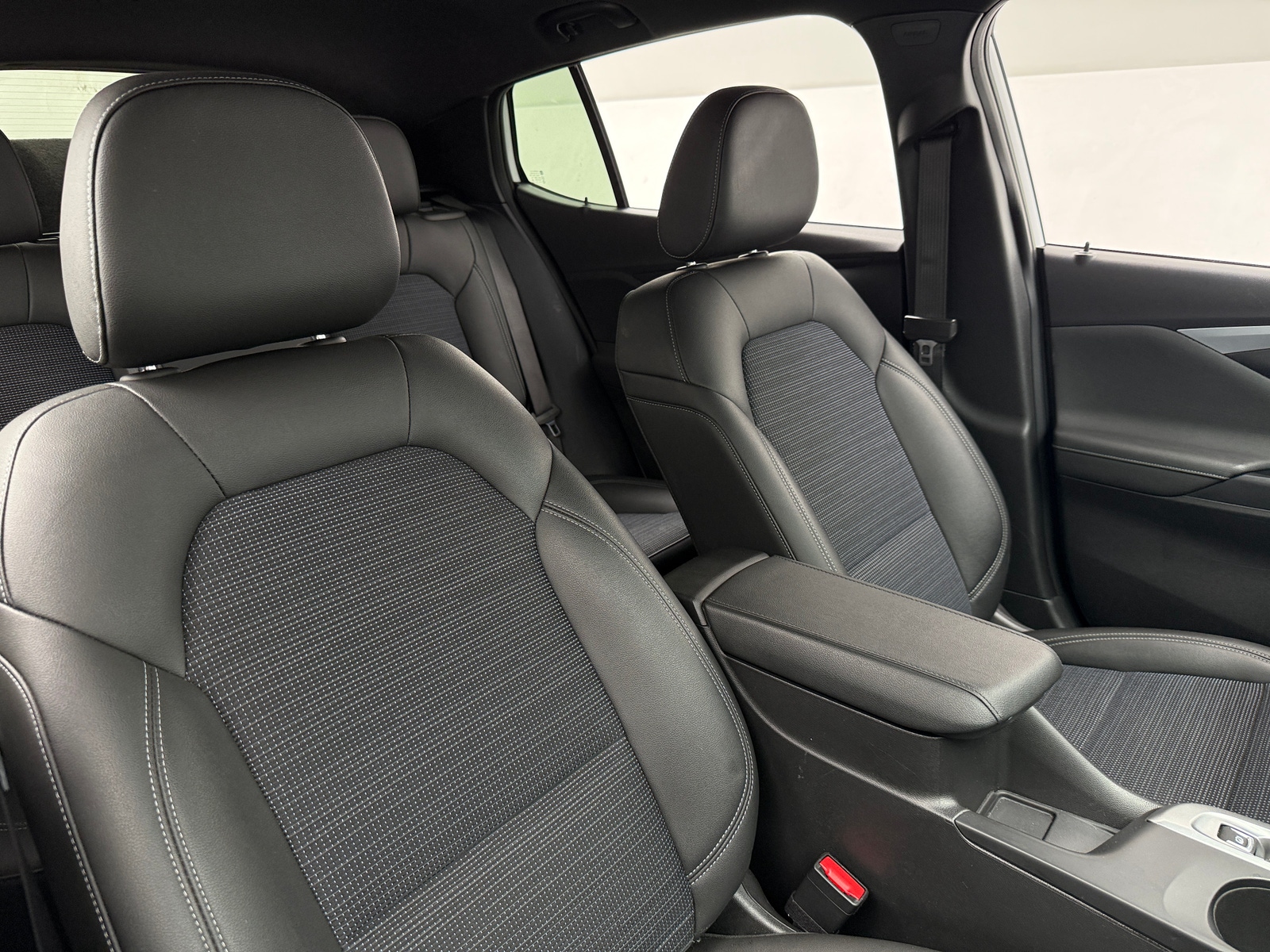 Thumbnail: 2025 Buick Envista - 2