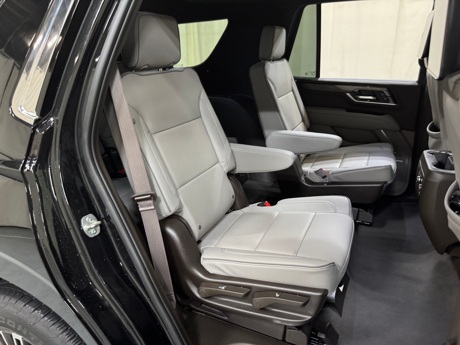 Thumbnail: 2025 GMC Yukon - 5