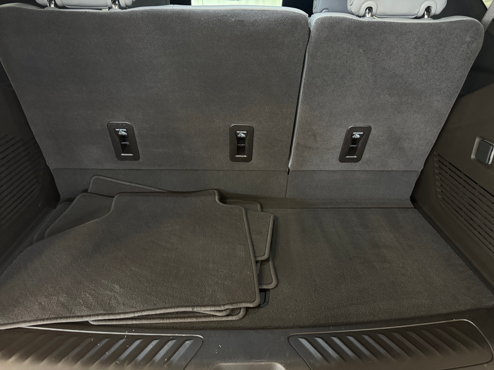 Thumbnail: 2025 GMC Yukon - 6