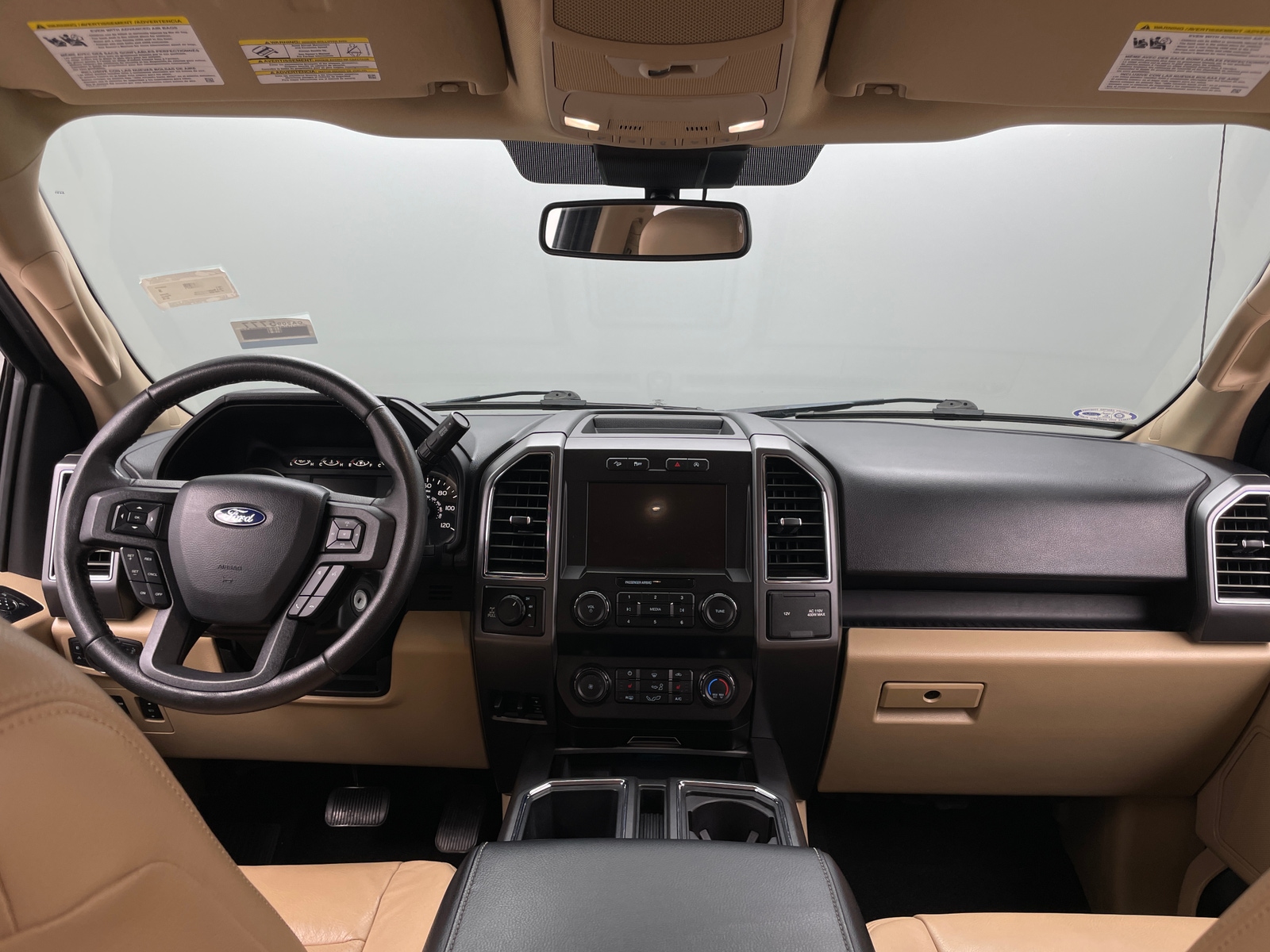 Thumbnail: 2019 Ford Econoline - 3