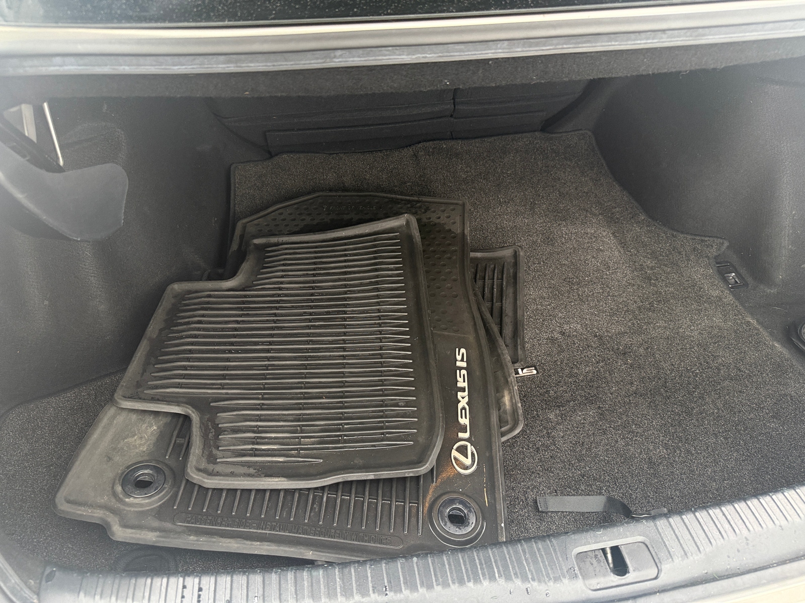 Thumbnail: 2015 Lexus IS - 6