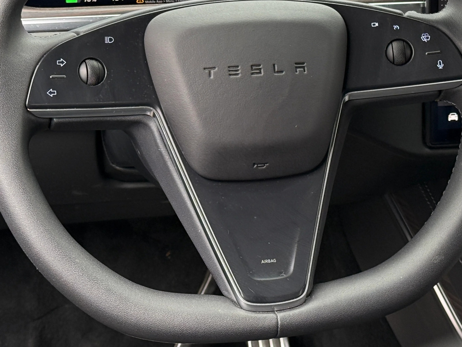 Thumbnail: 2024 Tesla Model X - 4