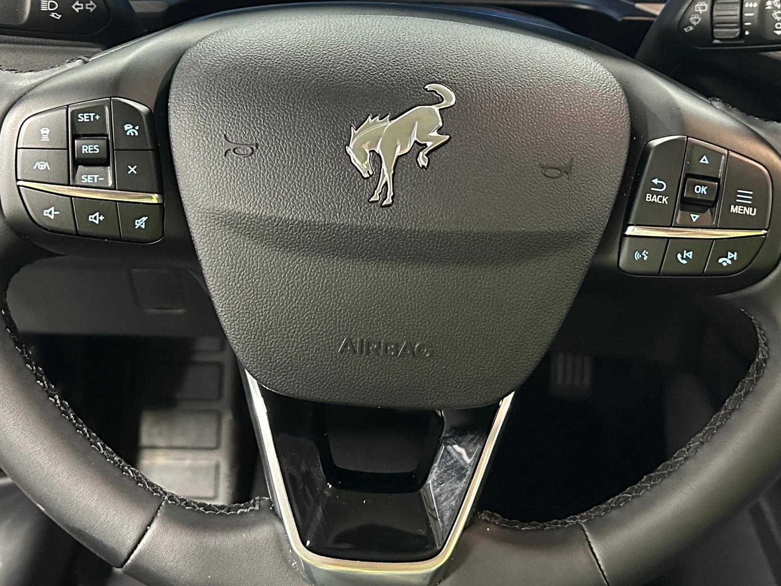 Thumbnail: 2025 Ford Bronco Sport - 5