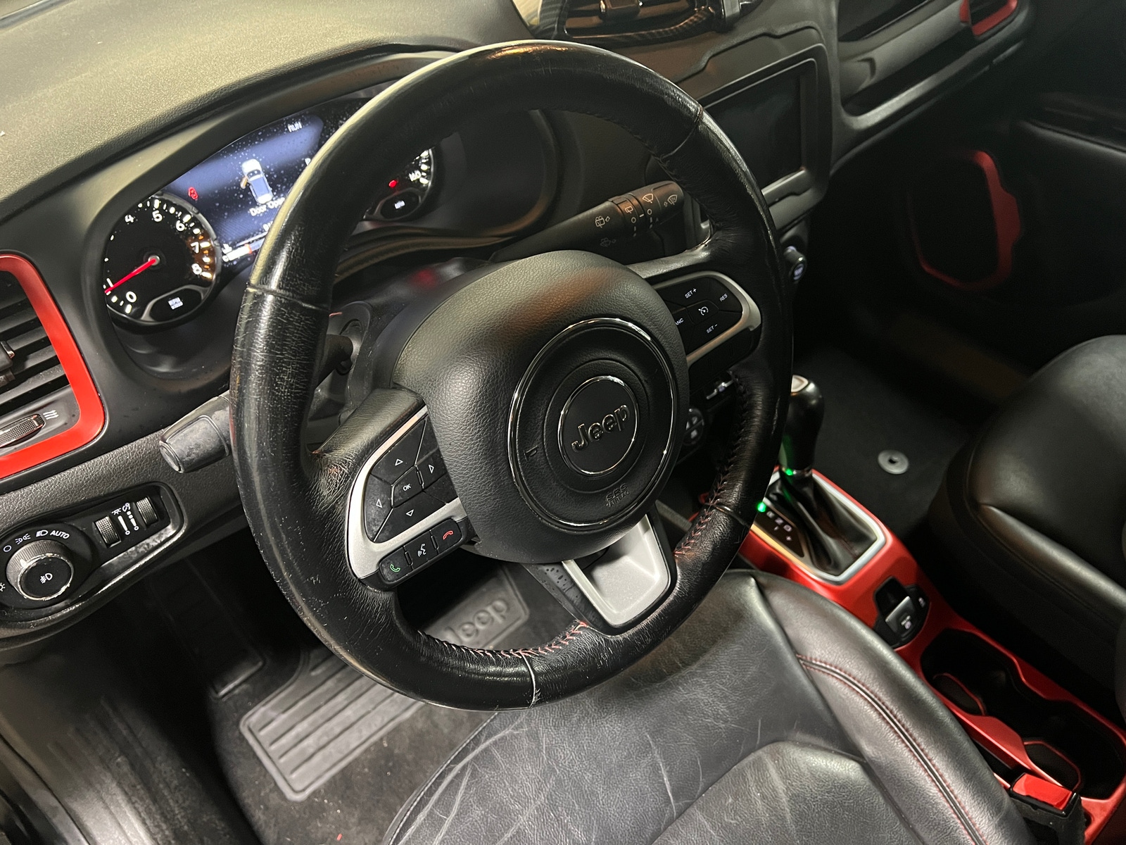 Thumbnail: 2018 Jeep Renegade - 4