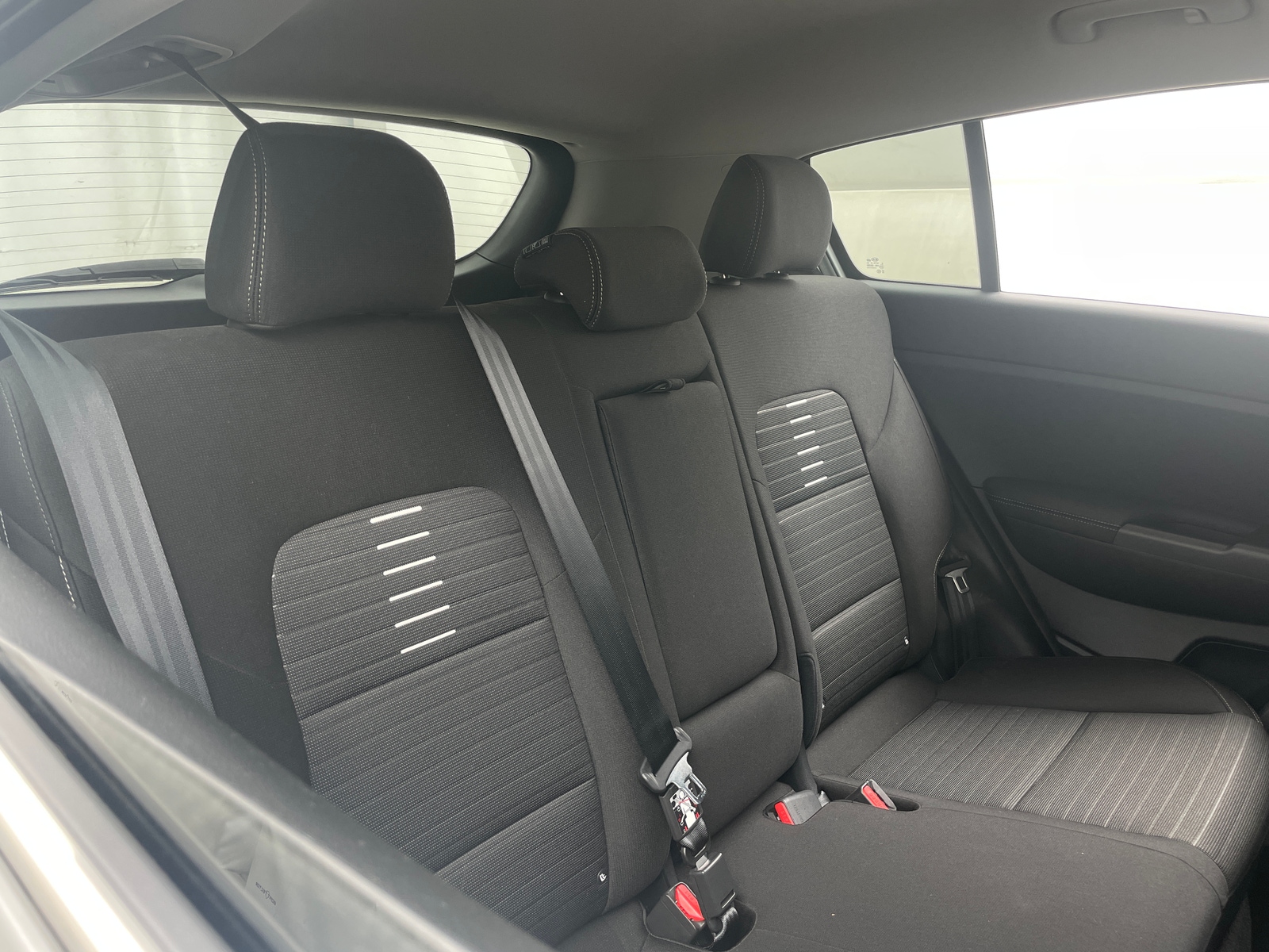 Thumbnail: 2020 Kia Sportage - 6