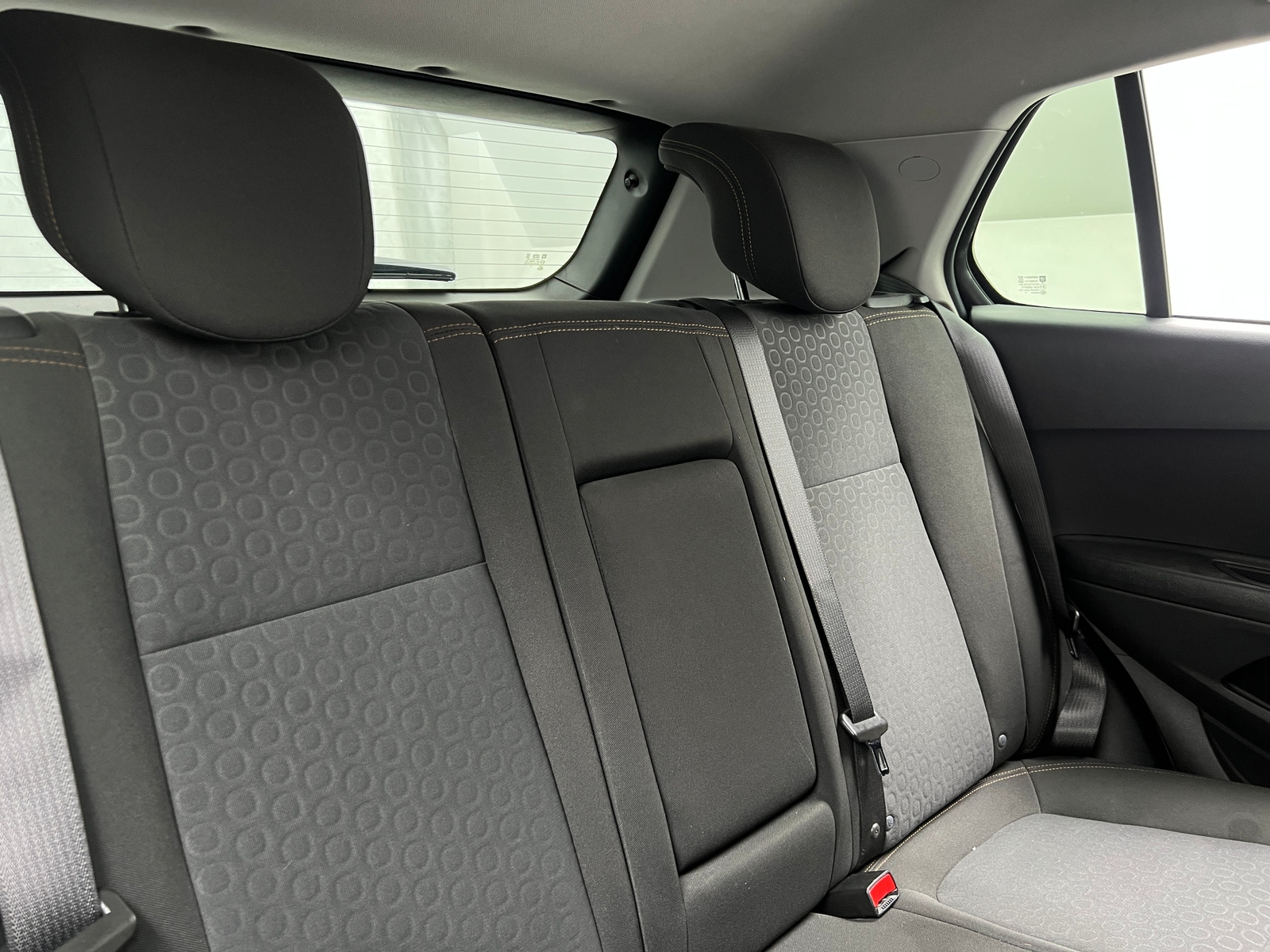 Thumbnail: 2022 Chevrolet Trax - 6