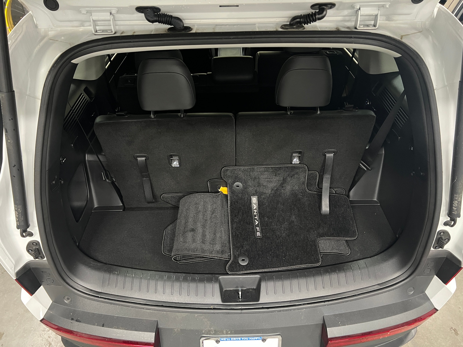 Thumbnail: 2024 Hyundai Santa Fe - 6