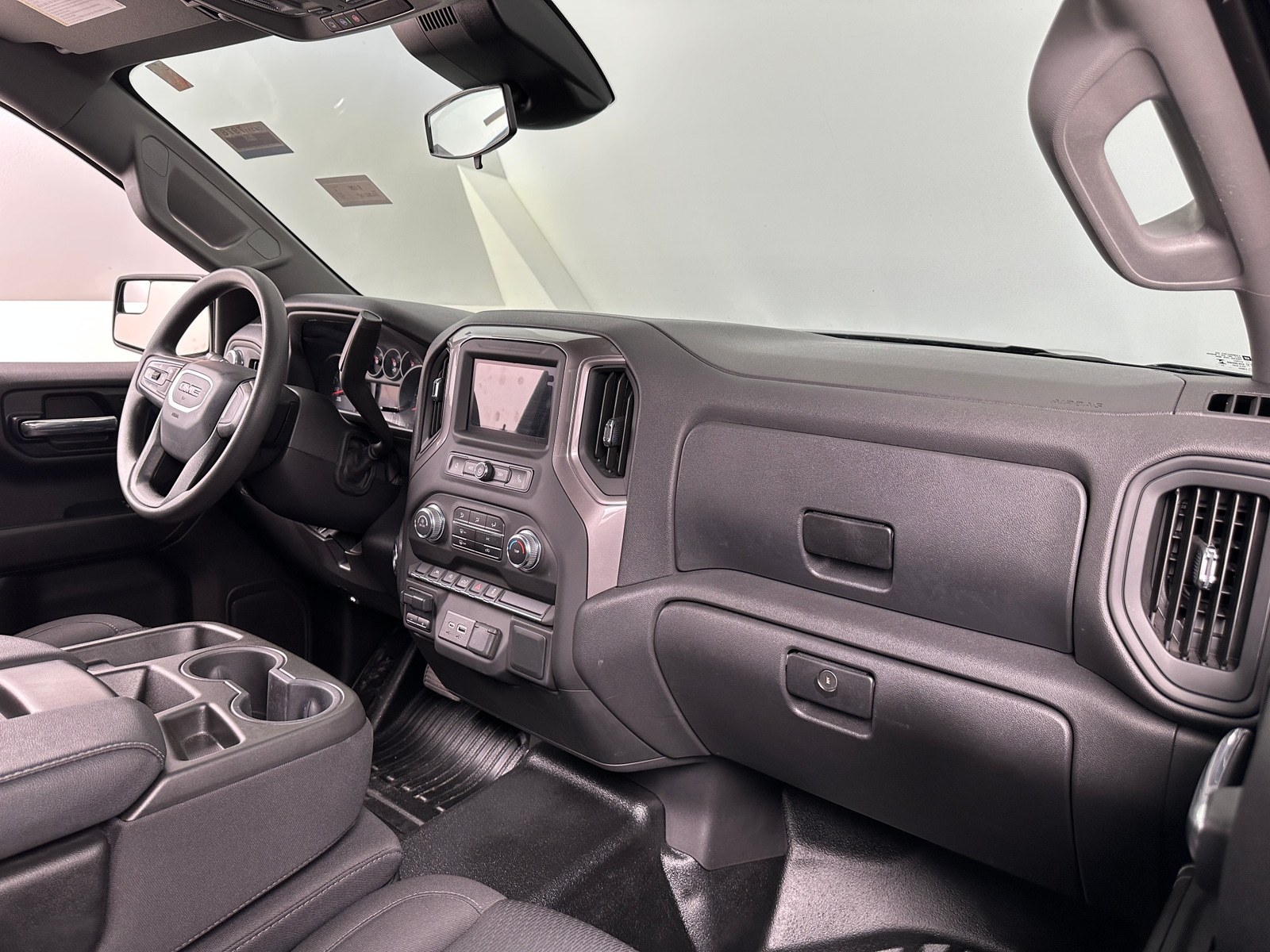 Thumbnail: 2024 GMC Sierra 1500 - 3