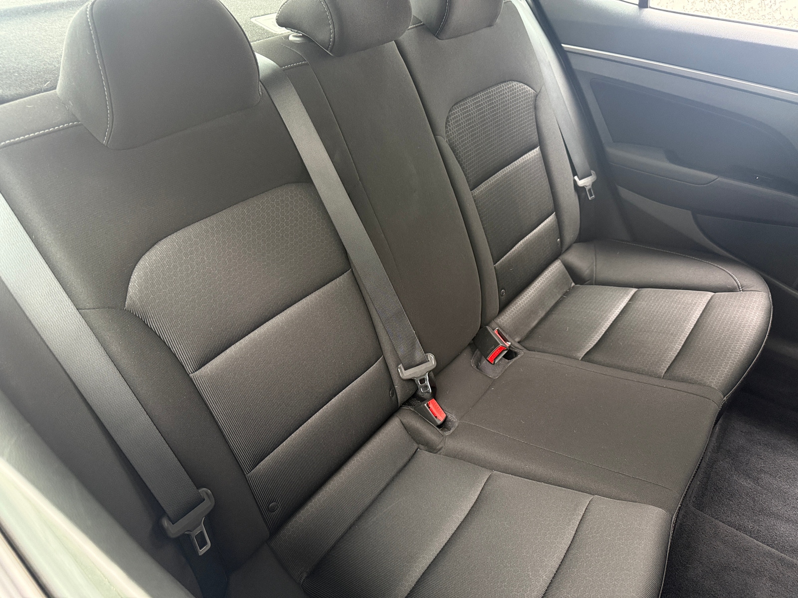 Thumbnail: 2018 Hyundai Elantra - 6